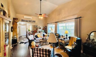 948 Counrty Ln, Angels Camp, CA 95222