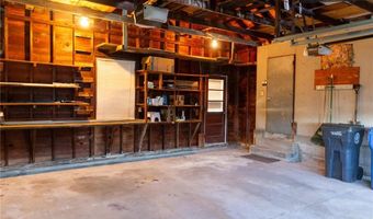 9 Cannon St, Cranston, RI 02920