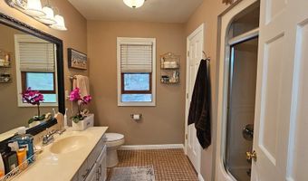 3455 Boy Scout Rd, Ashland, KY 41102