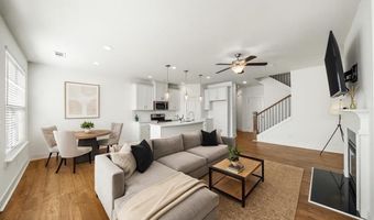 34 Auburn Woods Dr, Auburn, GA 30011