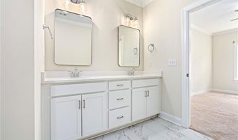 628 THORNBERRY Dr, Auburn, AL 36830