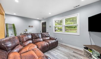 3801 Sofley Rd, Charlotte, NC 28206