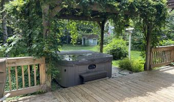 1325 Crestview Dr, Alpena, MI 49707