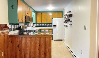 45 Seaview Ter, Belfast, ME 04915