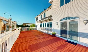 11 Drake Dr, Bayville, NJ 08721