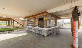 11057 Idaho St, Bay St. Louis, MS 39520