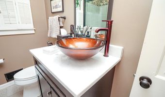 205 Valley Dr, Americus, GA 31709