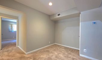 2704 DARTMOUTH Rd 3, Alexandria, VA 22314