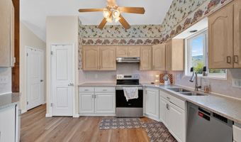 323 TOBE Dr, Centerville, UT 84014