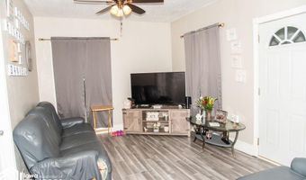 311 S D St, Albia, IA 52531