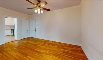 45 Ayrault Ave 8, Newport, RI 02840