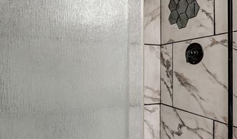 329 46th St NW, Albuquerque, NM 87105