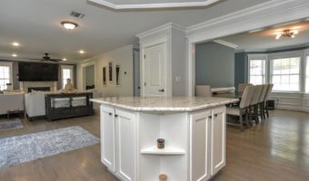 3 Susan Valley Ter, Alloway, NJ 07462
