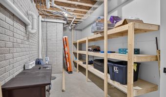 324 31st St SE, Altoona, IA 50009