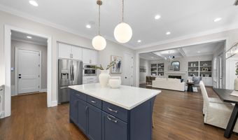 3138 Curling Creek Dr, Apex, NC 27502