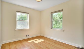 7110 COVENTRY Rd, Alexandria, VA 22306
