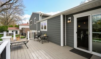 610 W Noyes St, Arlington Heights, IL 60005