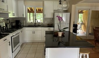 1085 N Street Ext, Agawam, MA 01030