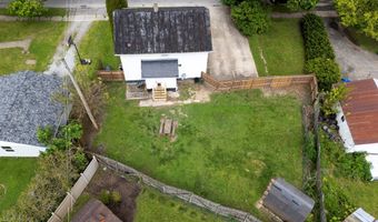1216 Troy Rd, Ashland, OH 44805