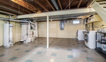 1122 Mixtwood St, Ann Arbor, MI 48103