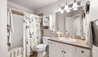 505 Paver Ct, Benton City, WA 99320