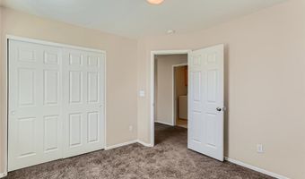 8208 WILDWOOD GLEN Dr, Las Vegas, NV 89131