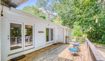 284 Rhodes Dr, Athens, GA 30606