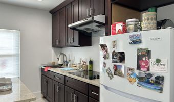 42 S Delancy Pl, Atlantic City, NJ 08401