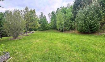 224 Garbrooke Dr, Bennington, VT 05201