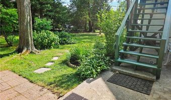 55 Lexington Ave, North Providence, RI 02904