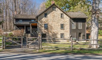 7 Upper Whitfield Rd, Accord, NY 12404