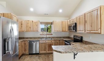 563 Blume Hill Rd, Bonners Ferry, ID 83805