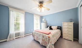 27 Partridge Ln, Chester, NH 03036