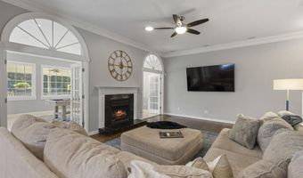 97 Huntington Rd, Atlanta, GA 30307