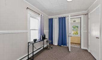 36 Broad St, Amsterdam, NY 12010