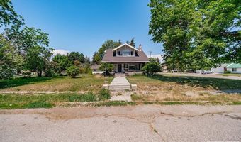 221 S Pine St, Blackfoot, ID 83211