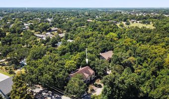 530 N 2nd St, Bay St. Louis, MS 39520