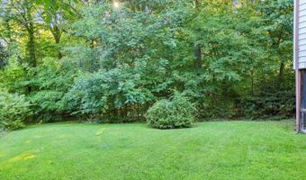 4712 SPRINGBROOK Dr, Annandale, VA 22003