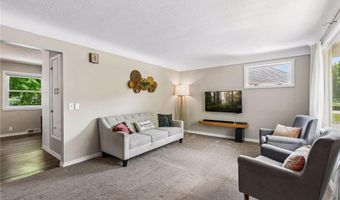 821 Adams St, Anoka, MN 55303