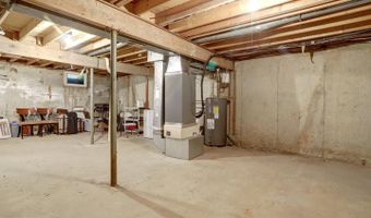 2540 S WALTER REED Dr #4, Arlington, VA 22206