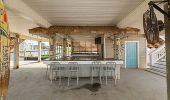 11057 Idaho St, Bay St. Louis, MS 39520