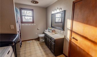 5723 Trego Rd, Atchison, KS 66002