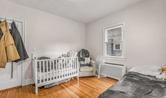 1387 Capitol Ave 1St Floor, Bridgeport, CT 06604