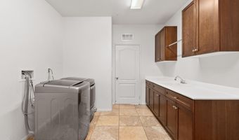 2959 Burnet Dr, Escondido, CA 92027