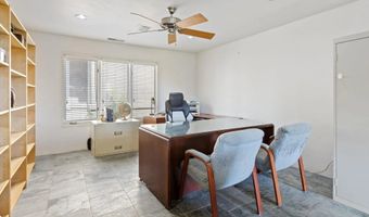 27615 Alps Ln, Escondido, CA 92026