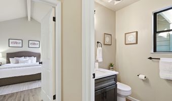29 Captains Dr, Alameda, CA 94502