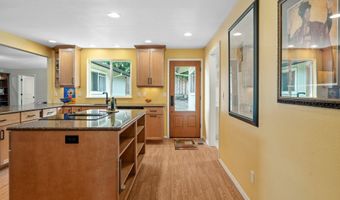 13520 SW DEVONSHIRE Dr, Beaverton, OR 97005