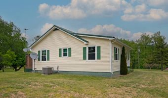 93 Lyall Hill Dr, Alderson, WV 24910