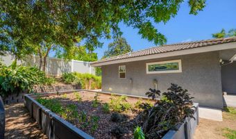 1637 Encino Dr, Escondido, CA 92025