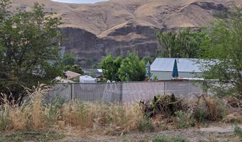 320 Harding St, Asotin, WA 99402